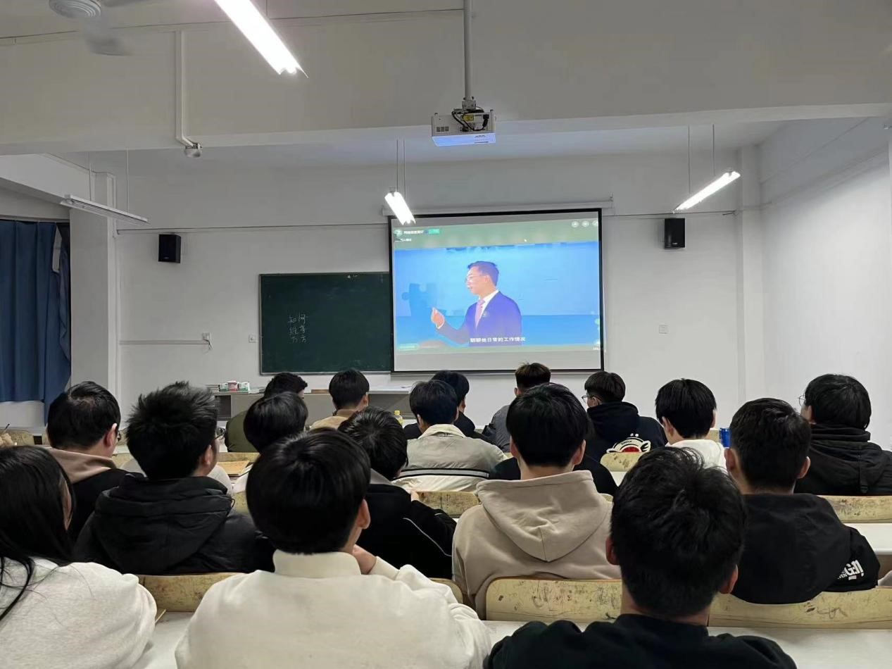 1704795983455.jpg xinLiJiankangJianYuJiaTingYuZiWo2.jpg